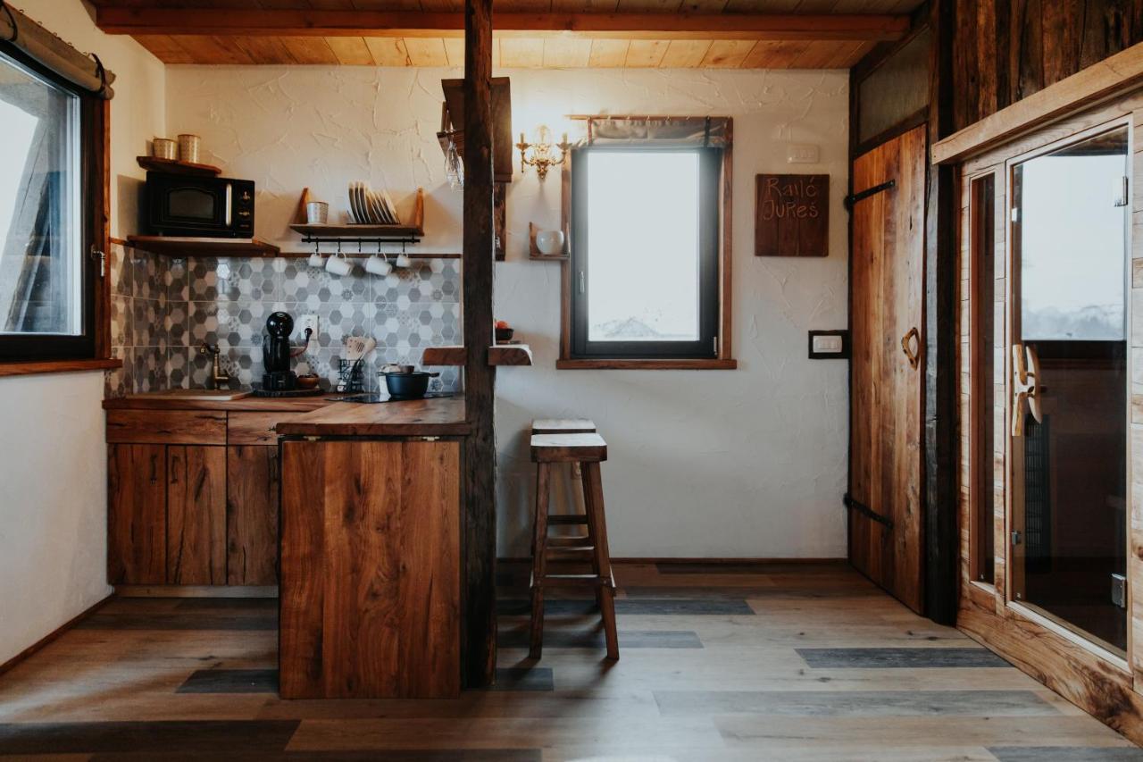 Treehouse Drevesna Hiska Strkovo Gnezdo Ranc Jures Hotell Ljutomer Eksteriør bilde