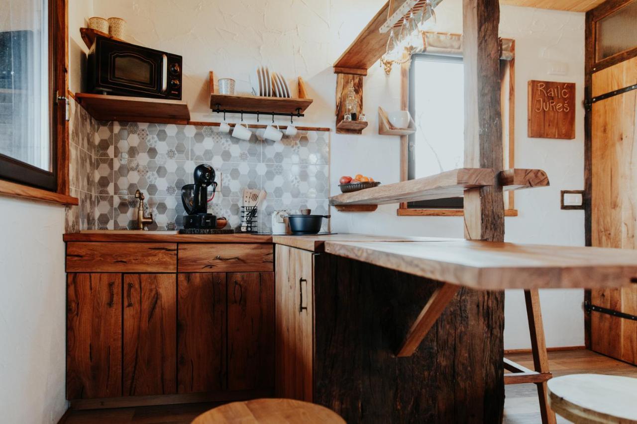 Treehouse Drevesna Hiska Strkovo Gnezdo Ranc Jures Hotell Ljutomer Eksteriør bilde